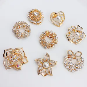 Alloy Scarf Buckle For Women T-Shirt Hem Knotted Buckle Rhinestone Artificial Pearl Clothes Corner Buckle Pin Fashion Jewelry Accessory