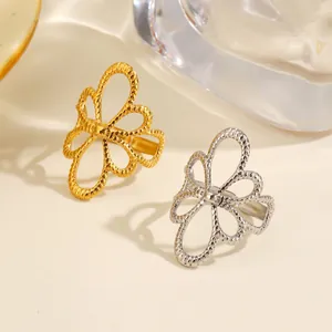 Vintage Edelstahl hohle Blumenringe in Gold und Silber für Damen Mode Schmuck