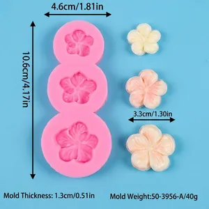Dettaglio dello stampo in silicone per fiori a cinque petali con misure in cm e pollici