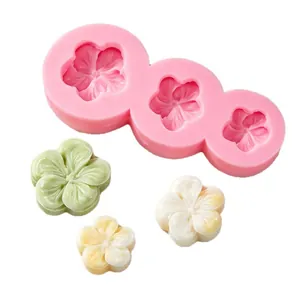 Stampo in silicone rosa a 5 petali di fiori di ciliegio in tre dimensioni per fondente e resina