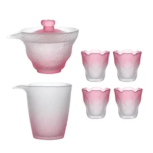 Set da tè giapponese in vetro smerigliato rosa con trama sfumata e tazze resistenti