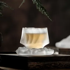 Exquisite frosted heat-resistant glass teacup with cloud-shaped saucer for Kung Fu tea