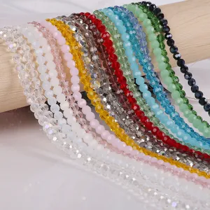 Detailansicht von 6mm facettierten bunten Glaskristallperlen für DIY-Schmuckherstellung