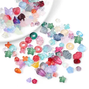 Juego de cuentas de vidrio de colores para bisutería DIY con formas de mariposas y flores