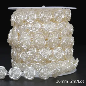 Macro view of 16mm cream-white ABS faux pearl rose chain trim, 2m length per lot