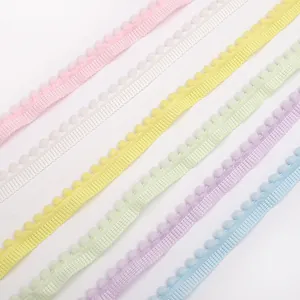 Bunte Polyester Pompon-Spitzenborte für DIY-Kleidungszubehör und Basteldekor.