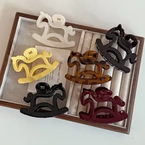 French Vintage Horse Hair Claw Cute Trojan Horse Acrylic Shark Clip For Women Cute Animal Shape Hair Accessory For Back Of Head