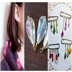Vista detallada de cuentas de cristal tallado en forma de gota para joyería DIY
