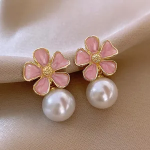 French Vintage Sweet Enamel Flower Artificial Pearl Stud Earrings Zinc Alloy Rhinestone Elegant Jewelry For Women Daily Dating