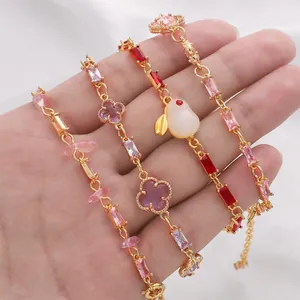 Elegante 14K goldgefüllte Armbänder mit bunten Zirkonia und Kleeblatt-Anhängern