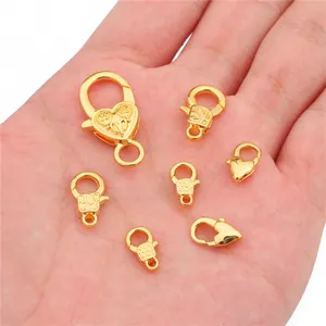 Chiusure a moschettone a forma di cuore placcate oro 18K per la creazione di gioielli