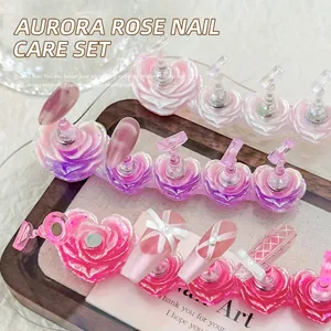 Aurora Rose magnetische hartvormige nagelhouder met elegante parelmoer afwerking