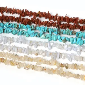 Auswahl an 3-5mm Natursteinsplitterperlen in verschiedenen Farben für DIY-Schmuckarbeiten