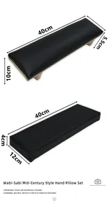 Dimensiones detalladas del set de cojines apoyamanos negro estilo Wabi-Sabi para manicura.