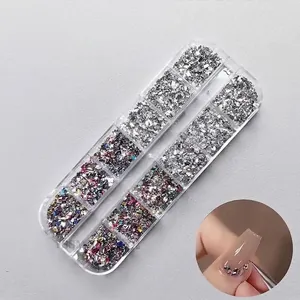 Mini strass en acrylique pour nail art, ensemble mélangé blanc et couleur, boîte 12 cases