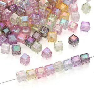 Perle a cubo in acrilico cangiante da 8 mm per la creazione di gioielli fai da te