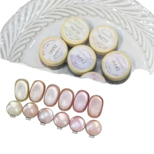 Professional shimmering cat eye nail polish gel set with elegant rouge glass bead effect