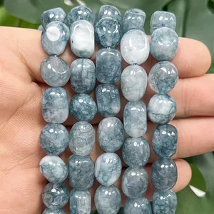 Détail de perles en calcédoine bleue irrégulière 8x12mm pour bijoux DIY