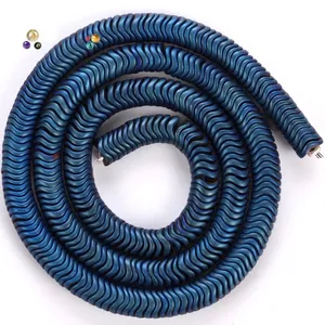 Détail des perles d'espacement en hématite bleue de 6mm pour la création de bijoux