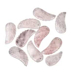 Natürliche 17x35mm Rosenquarz Engelsflügel-Anhänger für DIY-Schmuck und Kristallhandwerk