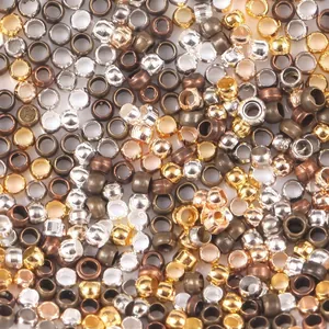 Μακροσκοπική όψη χάλκινων χαντρών 2,0-3,0 mm σε διάφορα μεταλλικά χρώματα, DIY.