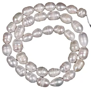 Natural freshwater rice-shaped pearls strand for DIY jewelry making and beads accessories.