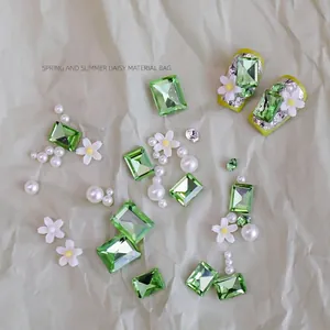 Nail Art Decoration Kit Spring Summer Daisy Resin Charms Glass Rhinestone Artificial Pearl Mix DIY Manicure Materials Jewelry