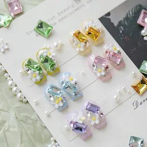 Decorative spring daisy nail charms with rhinestones and pearls set for DIY manicures