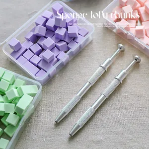 Mini nail art sponsblokjes in doosjes met metalen tools voor gradiënt blush effect