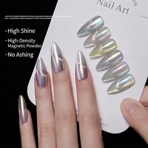 Aurora cat eye nagelpoeder met een hoogglanzende holografische iriserende afwerking