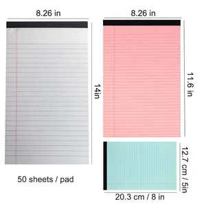 Vista detallada de tres blocs de notas rayados en blanco rosa y azul con medidas