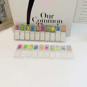 Gekleurde transparante indextabs met cijfers en letters voor lezen en organiseren.