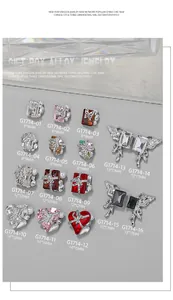 Exquisitos dijes de aleación para uñas con diseños de corazones, alas y cajas de regalo.