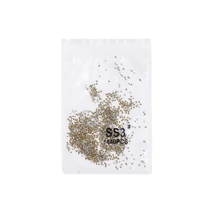 1440 pièces de strass en verre SS3 pour la décoration des ongles dans un sachet