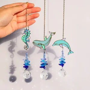 Set de tres atrapasoles de cristal de animales marinos delfín ballena y caballito