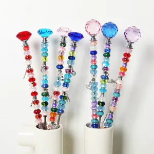 Set di picchetti da giardino in cristallo colorato con perle e ciondoli