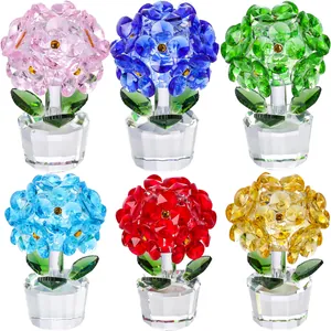 Set decorativo di 6 figurine colorate di ortensie in cristallo sfaccettato in vasi.