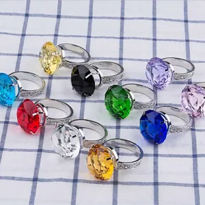 Servilletero de Lujo con Anillo de Diamante de Cristal para Hotel Boda Banquete Decoración Soporte Facetado Base de Encaje
