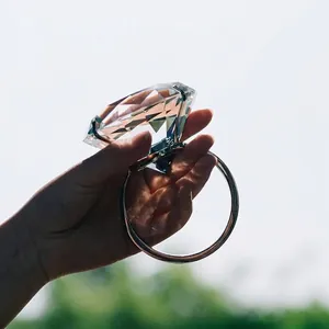 Grand ornement diamant en cristal de 150 mm avec support anneau argenté pour cadeau