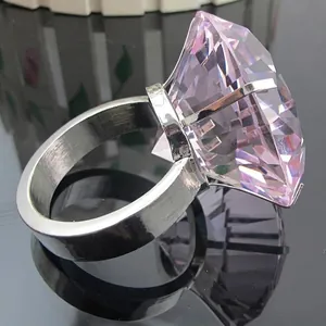 Rond de Serviette Diamant en Cristal 50mm Base Métallique Boucle de Serviette en Strass pour Hôtel Mariage Fête Décoration de Table