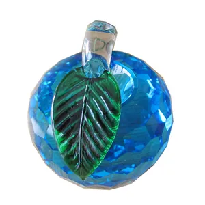 Mela di cristallo sfaccettato blu con foglia verde, figurina decorativa in vetro da 10cm