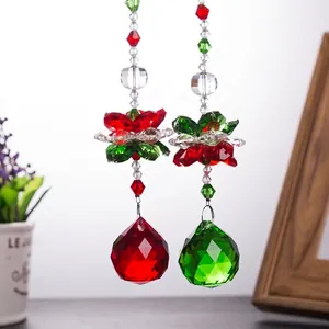Exquise gefacetteerde kristallen lotus hangers in rood en groen voor tuin en feest