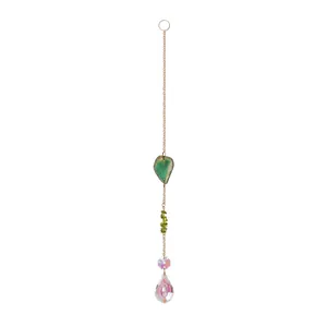 Elegante ornamento da appendere con fetta di agata verde e ciondolo in cristallo AB