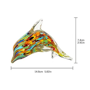 Statuina di delfino in vetro colorato fatta a mano con dimensioni dettagliate in cm