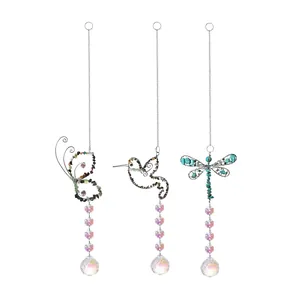 Juego de 3 atrapasoles de cristal con diseños de colibrí mariposa y libélula de alambre