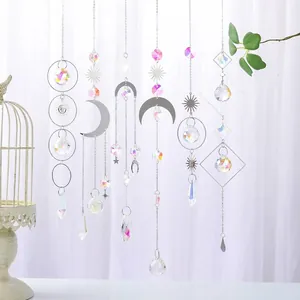 Juego de 6 atrapasoles de cristal plateado con diseños de luna, sol y estrellas