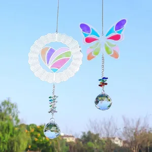Weißer Kristall Schmetterling Herz Sonnenfänger Hängende Dekoration Süßigkeitenfarbene Prismenkugel Garten Deko Leichter Luxus Windspiel