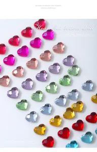 Lot de 50 mini strass en forme de cœur coloré pour décoration d'ongles d'art