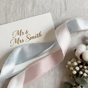 Elegantes Polyesterband mit Bogenkante für DIY-Hochzeitsbastelarbeiten und Geschenkverpackungen