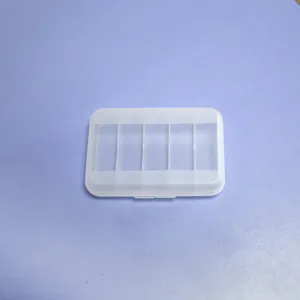 Caja de almacenamiento compacta de plástico PP transparente con 5 compartimentos